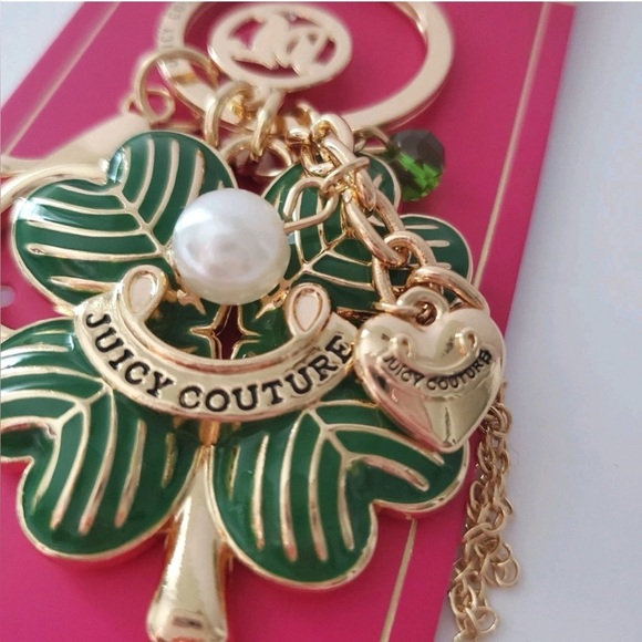 Juicy Couture Gold and Green Clover Key Holder - Picture 10 of 11
